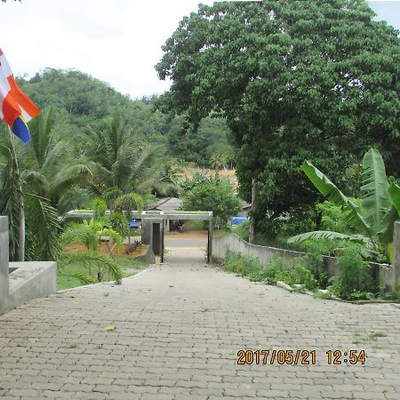 The Breeze Hotel Elpitiya (Galle) Bagian luar foto